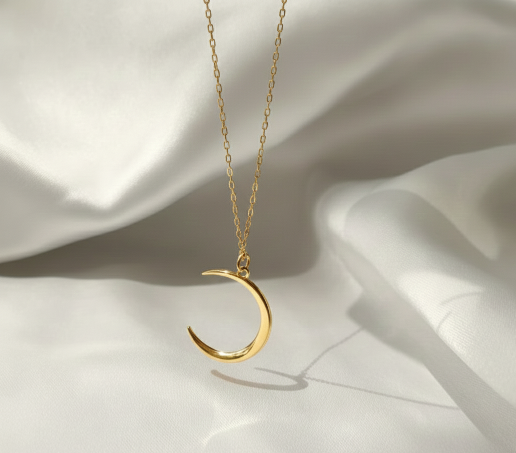 Lune Necklace